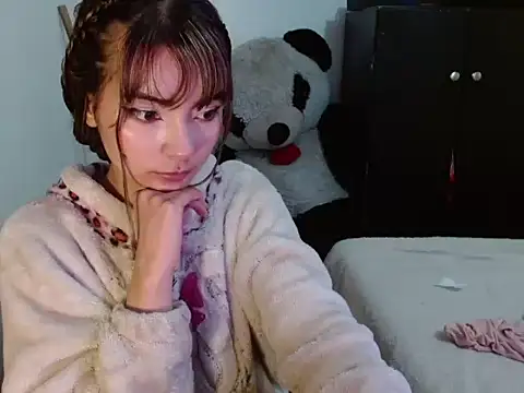  annie rosse online show from 02-17-26, 10:27