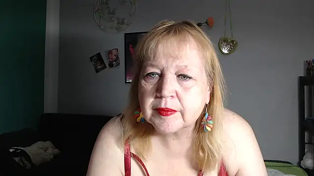 Blasflittchen online show from 05-17-26, 10:55