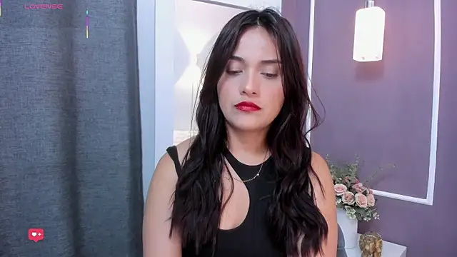 Snapshot of katrina_kaif_x chatting on 06-23-26, 07:23 katrina kaif x online show from 06-23-26, 07:23