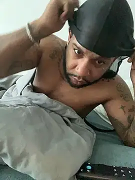 Snapshot of MilkyMontana chatting on 05-31-26, 10:33 MilkyMontana online show from 05-31-26, 10:33