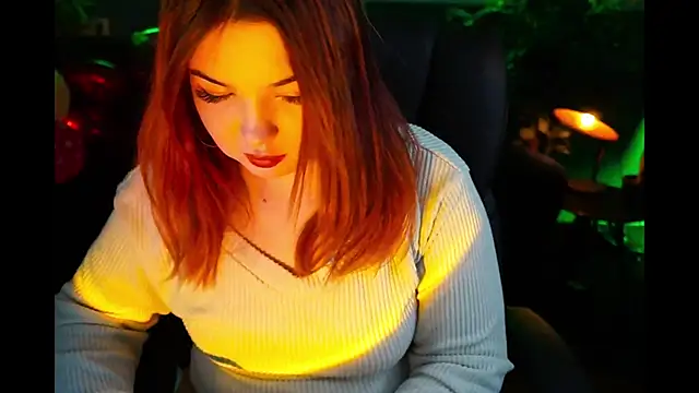 RosieMoons online show from 02-21-25, 01:55