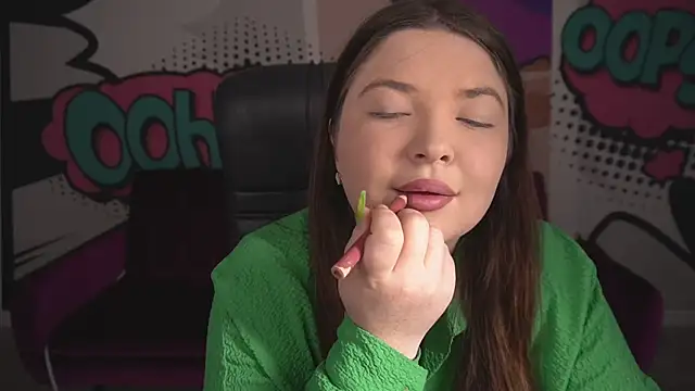 RosieMoons online show from 09-12-25, 07:36