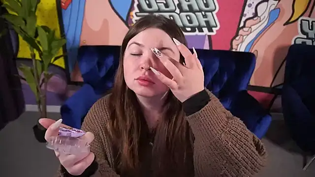 RosieMoons online show from 10-06-25, 07:22