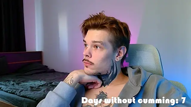 DENIS HERE online show from 03-25-26, 02:01