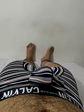 Juacavalo96 online show from 04-12-26, 04:45