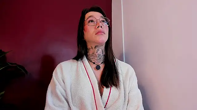 sweet karinpaz777 online show from 05-19-26, 01:56