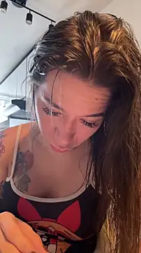 sweet karinpaz777 online show from 05-22-26, 09:20