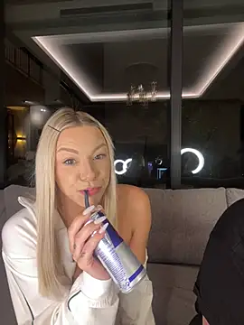 SexOnMyLvL online show from 04-15-26, 08:20