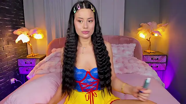 AmedeeaBanks online show from 03-06-26, 08:27