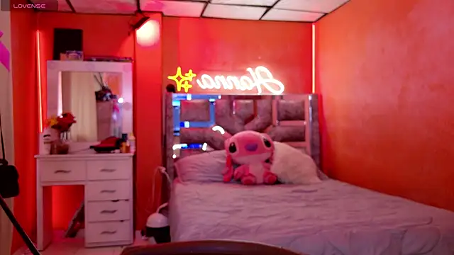 hanna sex18 online show from 01-21-25, 03:54