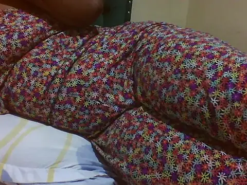 Sexy Riri online show from 04-08-26, 11:27