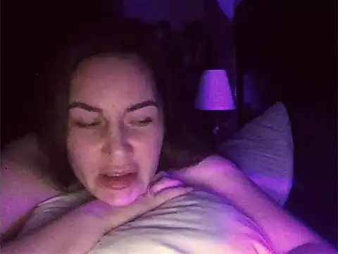 Snapshot of ArianaNextDoor chatting on 03-23-26, 06:39 ArianaNextDoor online show from 03-23-26, 06:39