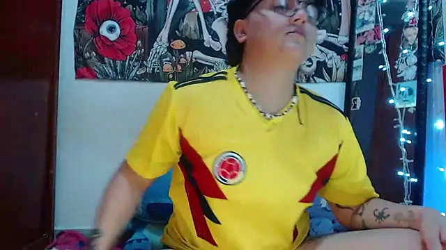 isabeautyx19 online show from 05-28-26, 04:15