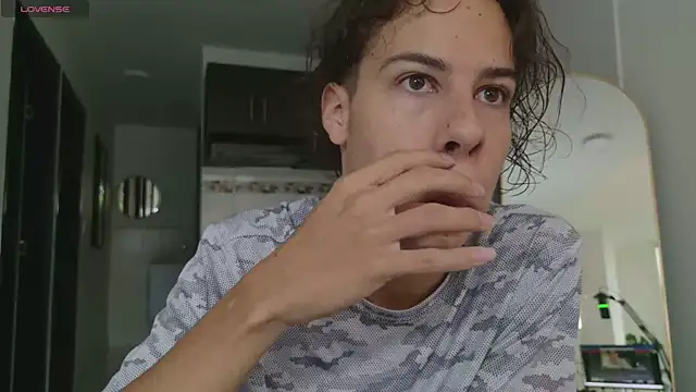 grey   27 online show from 04-14-26, 11:27