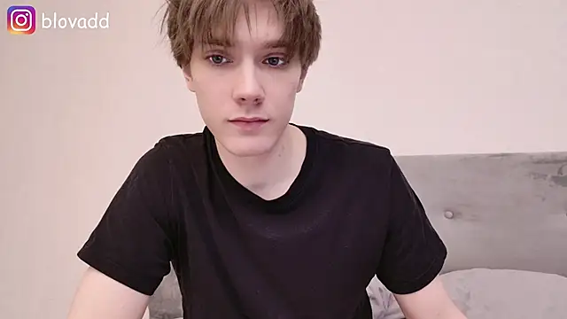 callmenineoneseven online show from 02-25-26, 05:17