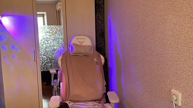 Katrin  kiss online show from 03-27-26, 01:00