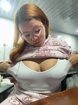 solecito 22 online show from 02-15-26, 03:36