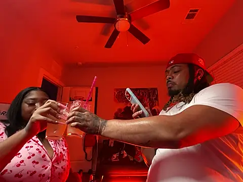 Snapshot of 4EVAGLACIERS chatting on 03-09-26, 12:58 4EVAGLACIERS online show from 03-09-26, 12:58