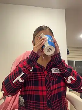 pamell col online show from 01-11-26, 12:04