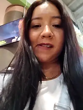 alexa pariss online show from 02-28-26, 08:21