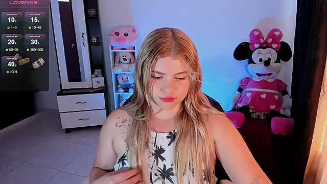 chloejones   online show from 02-25-25, 06:53