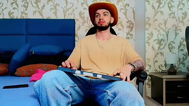 Michael magno online show from 05-30-26, 01:08