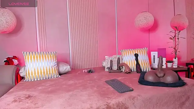 sabrina shark  online show from 03-16-26, 05:44