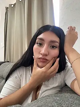 Snapshot of Sexyedith09 chatting on 06-19-26, 09:07 Sexyedith09 online show from 06-19-26, 09:07