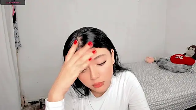 Snapshot of Sarah_angell chatting on 12-30-24, 01:47 Sarah angell online show from 12-30-24, 01:47