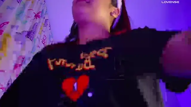 NicolleTaylor online show from 05-12-26, 12:08