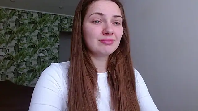 Olivia shine online show from 02-17-26, 05:37