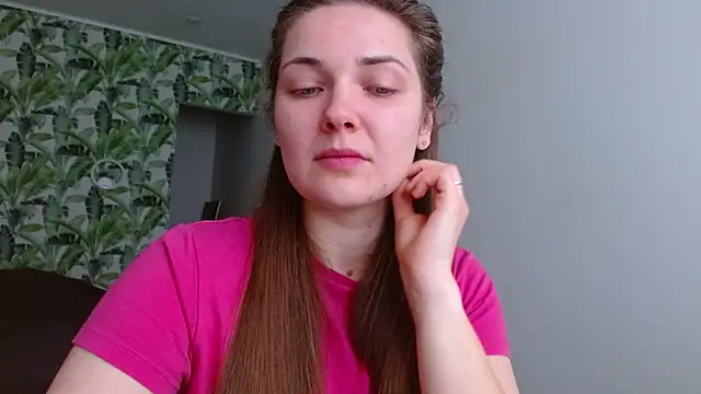 Olivia shine online show from 03-27-26, 05:24