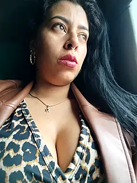 Snapshot of Emily_Wane chatting on 03-23-26, 04:11 Emily Wane online show from 03-23-26, 04:11