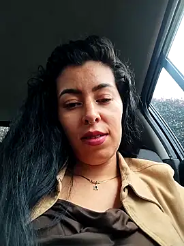 Snapshot of Emily_Wane chatting on 04-05-26, 04:15 Emily Wane online show from 04-05-26, 04:15