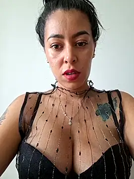 Emily Wane online show from 05-03-26, 03:18