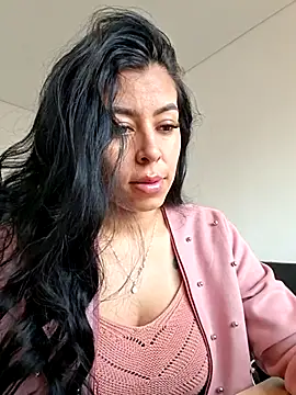 Emily Wane online show from 06-26-26, 04:55