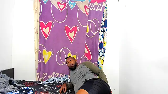 Snapshot of 1mateobigcook chatting on 11-07-25, 03:06 1mateobigcook online show from 11-07-25, 03:06