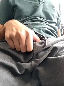 Lucifer21dragon online show from 02-09-26, 05:44