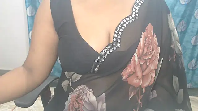 Snapshot of Sophia_your chatting on 06-27-26, 12:22 Sophia your online show from 06-27-26, 12:22