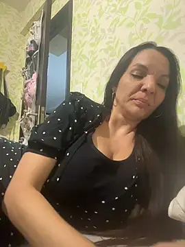 samilux5 online show from 12-16-25, 05:34