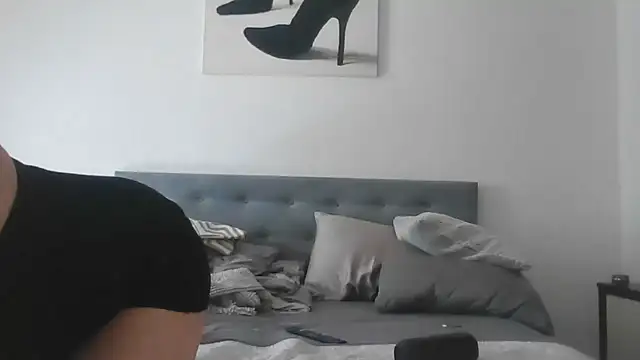 Snapshot of Sexyycattt chatting on 06-03-26, 02:44 Sexyycattt online show from 06-03-26, 02:44