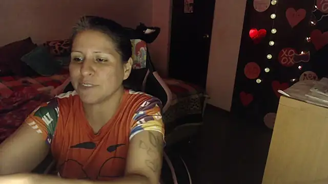 Snapshot of LucifernandaSw chatting on 03-17-26, 03:55 LucifernandaSw online show from 03-17-26, 03:55