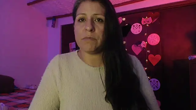 Snapshot of LucifernandaSw chatting on 03-28-26, 02:33 LucifernandaSw online show from 03-28-26, 02:33