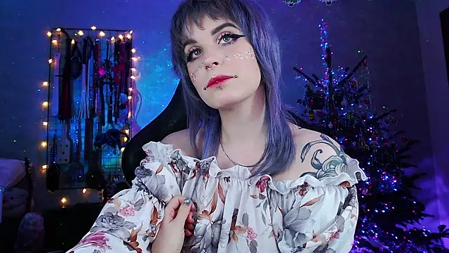 Snapshot of Unholy_Eva chatting on 12-30-24, 11:17 Unholy Eva online show from 12-30-24, 11:17