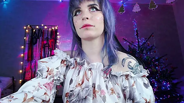 Snapshot of Unholy_Eva chatting on 12-31-24, 02:19 Unholy Eva online show from 12-31-24, 02:19