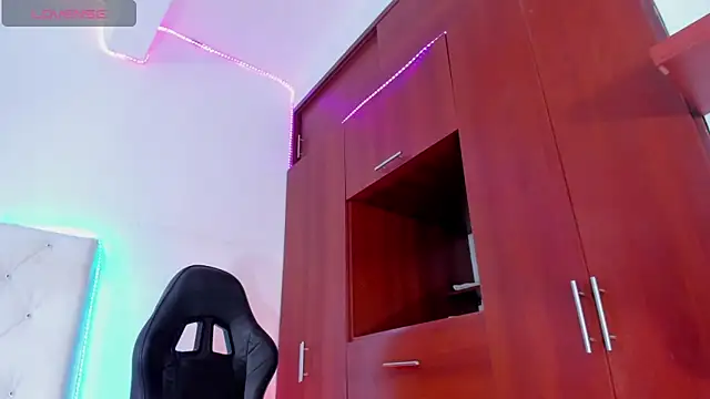 ivannapretyts online show from 01-17-26, 03:39