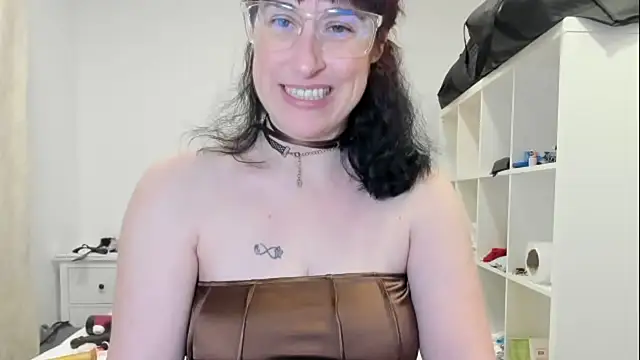 emmita69  online show from 01-15-26, 05:12