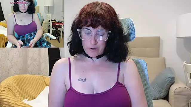 emmita69  online show from 03-18-26, 11:19