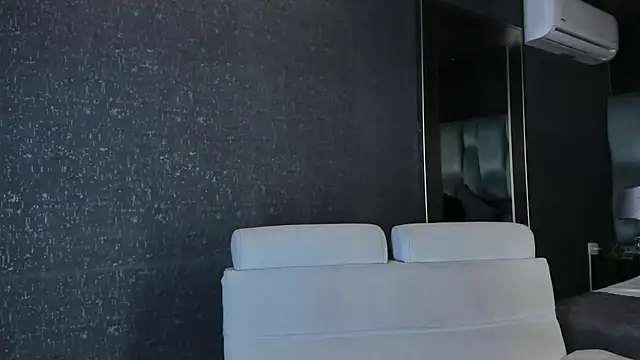 Amareto  online show from 04-01-26, 09:21