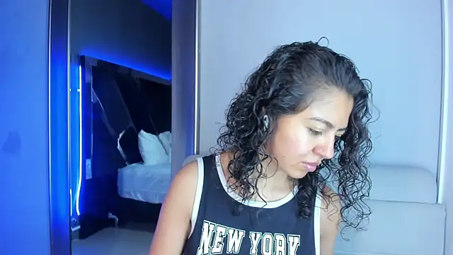 Amareto  online show from 07-16-26, 10:21